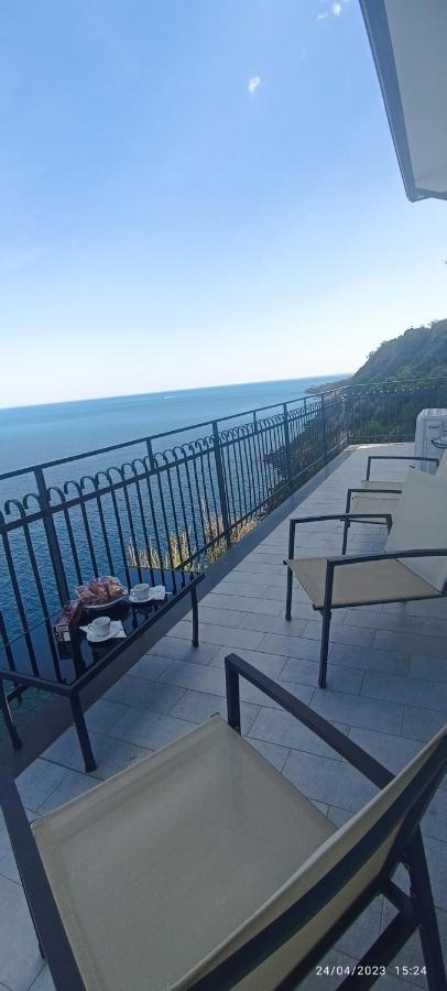 La Timpa Villa Acireale Bagian luar foto